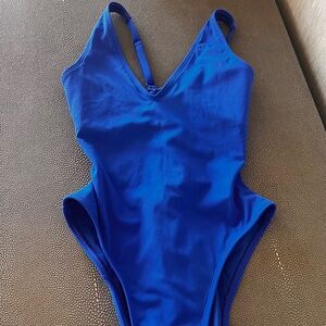 Brand New TR3 High Cut Lacey Swimsuit XS